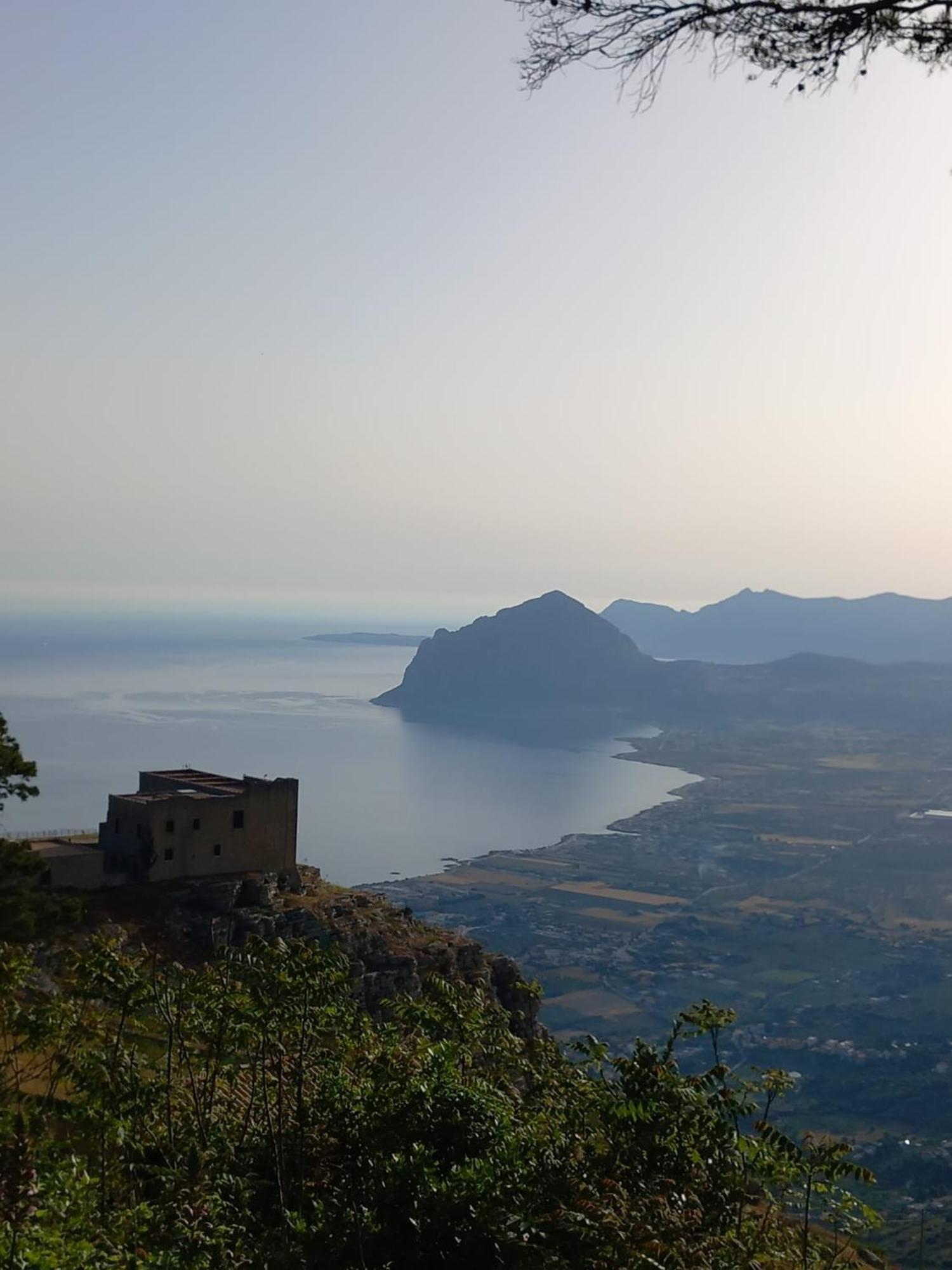 Bed & Breakfast Val Di Erice Валдериче Екстериор снимка